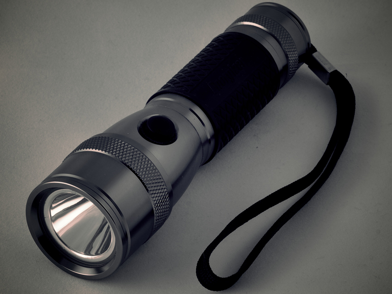 VBOB, Flashlight & Extra Batteries