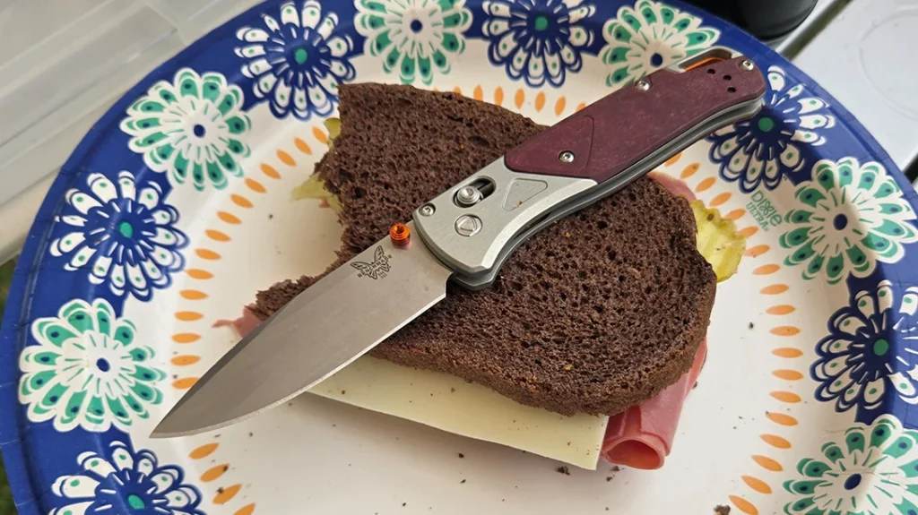 The knife is a true slicer and can easily handle any common EDC task.