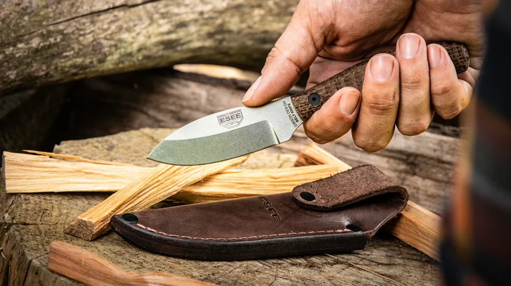 The newest addition to the ESEE Knives lineup is the James Gibson Belt Knife.