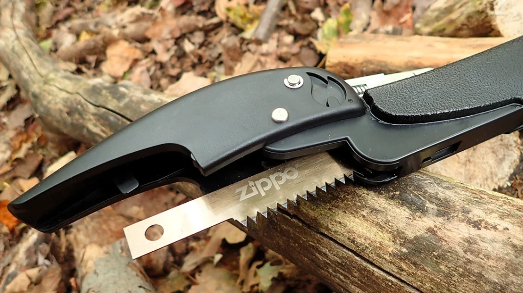 The saw blade smoothly stores in the Zippo AxeSaw handle, with some rattle when using and walking.