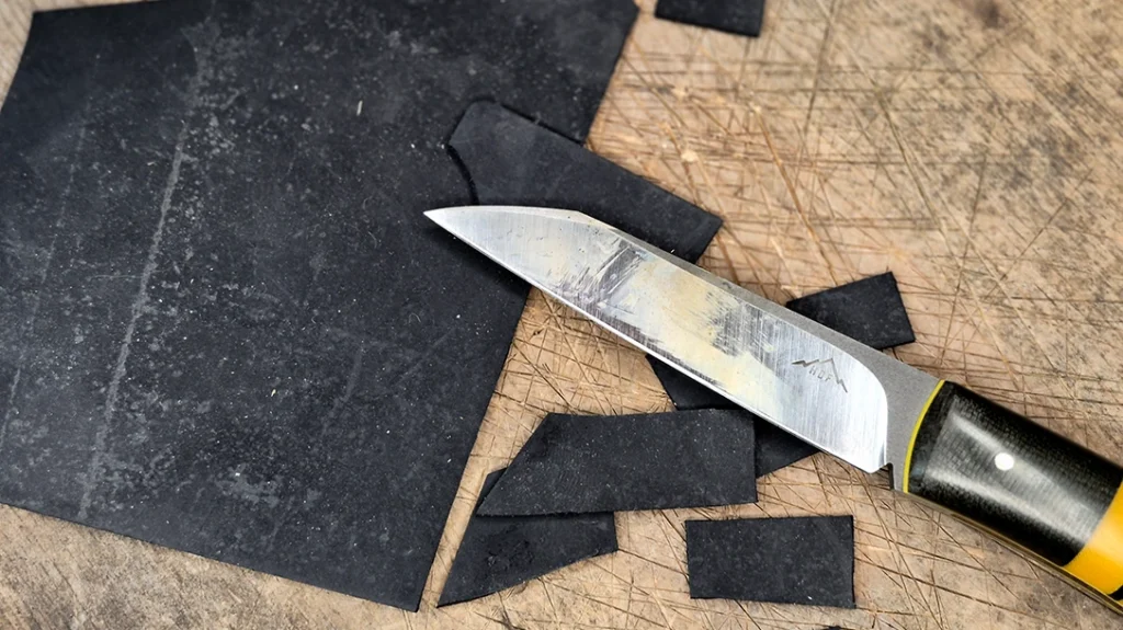 Slicing up rubber sheeting was no challenge at all.